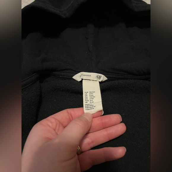 H&M Black Zip Sweater - Picture 3 of 4